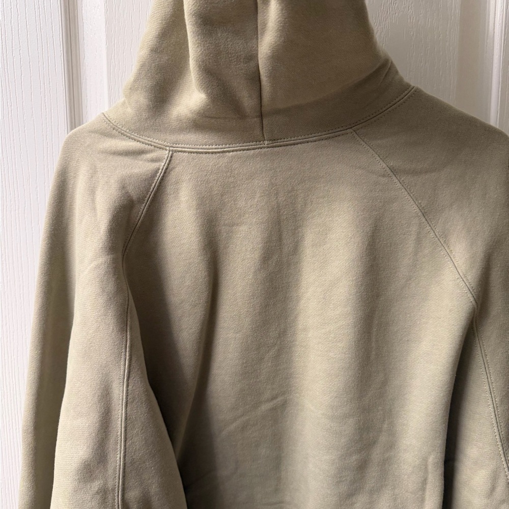 Essentials Fear of God Men's Light Sage Pullover Hoodie - Picture 10 of 10